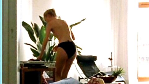 Pic: Johanna Christine Gehlen in Die Liebenden vom Alexanderplatz (2001)