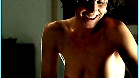 Pic: Nina Kunzendorf in Die Nachrichten (2005)