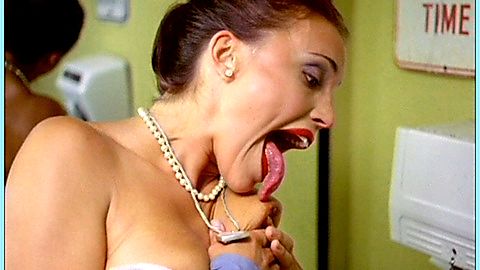 Pic: Cecilia Bergqvist in Pretty Cool (2001)