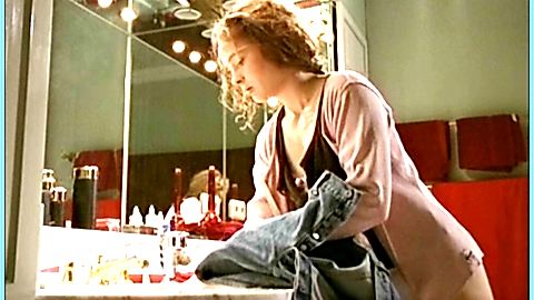 Pic: Katrin Bühring in Ein Mann fällt nicht vom Himmel (1998)