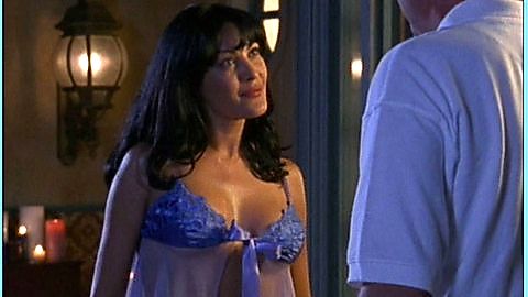 Pic: Janice Montelione in Son of the Beach (2000)