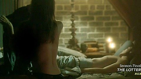 Pic: Sarah Lancaster in Witches of East End (2013)
