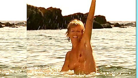 Pic: Ulrike Kriener in Reise in die Nacht (1998)