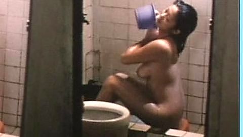 Pic: Katya Santos in Sukdulan (2003)