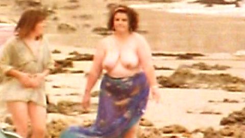 Pic: Tracy Korsten in Maslin Beach (1997)