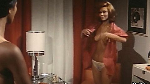 Pic: Mirta Miller in Gatti rossi in un labirinto di vetro (1975)