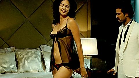Pic: Héléna Noguerra in Heartbreaker (2010)