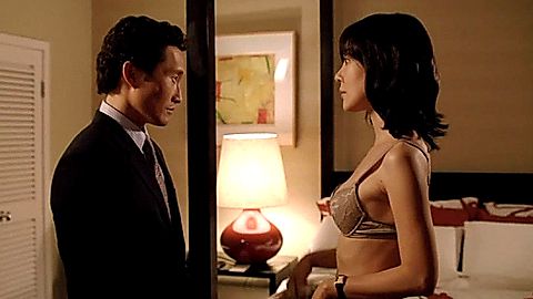 Pic: Yunjin Kim in Lost (2004)