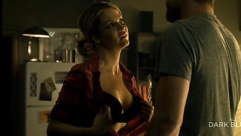 Pic: Nicki Aycox in Dark Blue (2009)