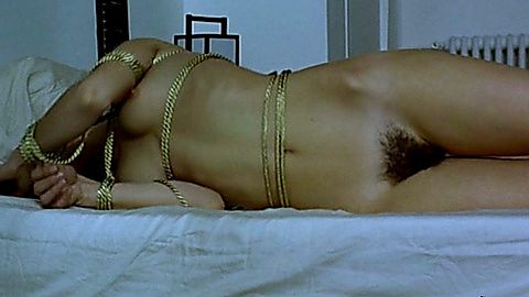 Pic: Anna Mouglalis in Novo (2002)