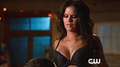 Pic: Rachel Bilson in Hart of Dixie