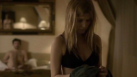 Pic: Clémence Poésy in The Tunnel (2013)