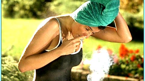 Pic: Elena Uhlig in The Pool (2001)
