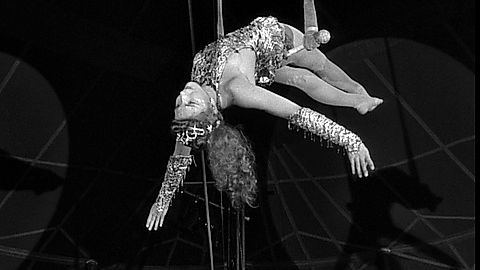 Pic: Solveig Dommartin in Wings of Desire (1987)