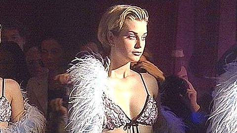 Pic: Tina Bordihn in Gute Zeiten, schlechte Zeiten (1992)