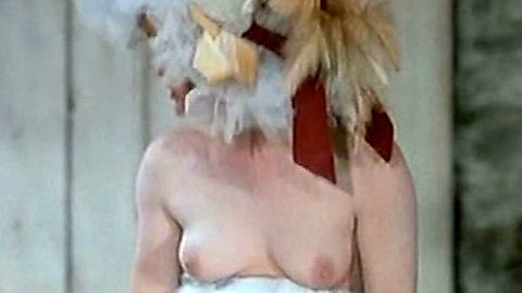 Pic: Valérie Mairesse in L' une chante, l'autre pas (1977)