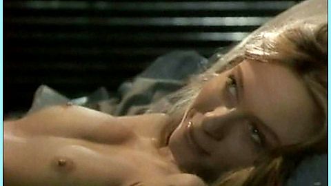 Pic: Valérie Steffen in Sauf votre respect (1989)