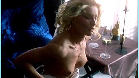 Pic: Birgit Stein in Keiner liebt mich (1994)
