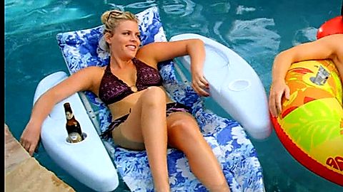Pic: Busy Philipps in Cougar Town (2009)