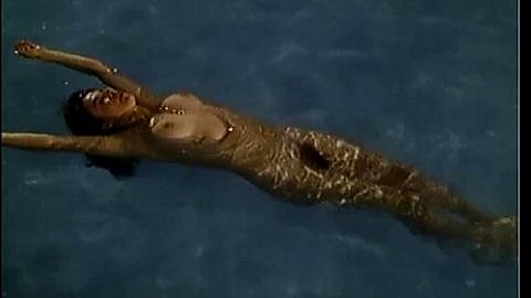 Pic: Emma Cohen in Cuentos eróticos (1980)