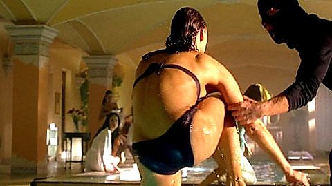 Pic: Alana De La Garza in CSI: Miami (2002)