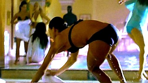 Pic: Alana De La Garza in CSI: Miami (2002)