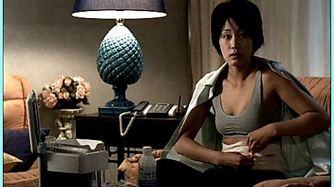 Pic: Shin Eun-Kyung in My Wife Is a Gangster (2001)