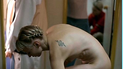Pic: Victoria Deutschmann in Ganz und gar (2003)