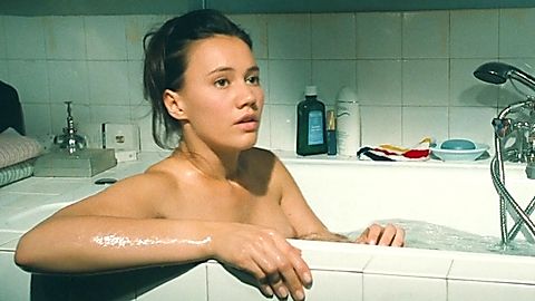 Pic: Marie Ravel in The Bait (1995)