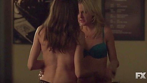 Pic: Elaine Hendrix in Sex&Drugs&Rock&Roll (2015)
