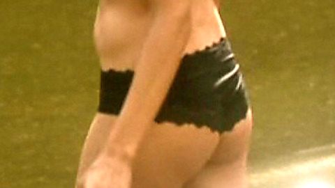 Pic: Annika Blendl in Die Jagd nach dem Bernsteinzimmer (2012)