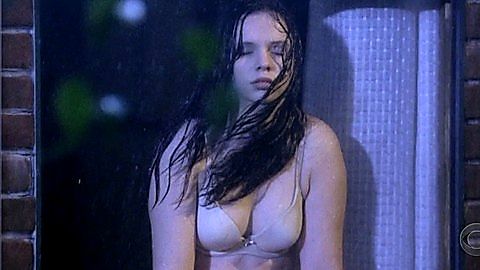 Pic: Amber Tamblyn in Without a Trace (2002)