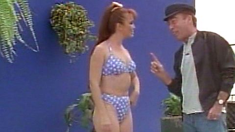 Pic: Claudia del Valle in El fotografo callejero (2003)