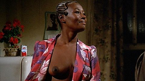 Pic: Nawana Davis in Hammer (1972)
