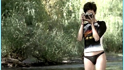 Pic: Antonella Costa in The Road (2000)