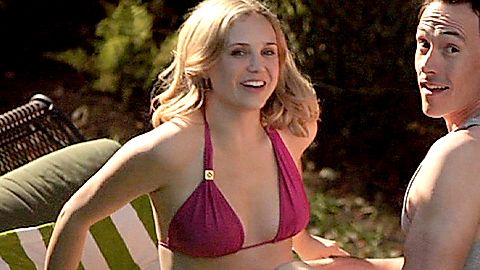 Pic: Fiona Gubelmann in Wilfred (2011)