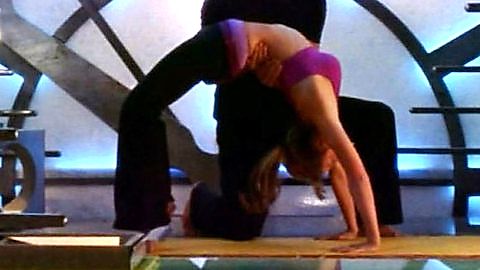 Pic: Erica Durance in Smallville (2001)