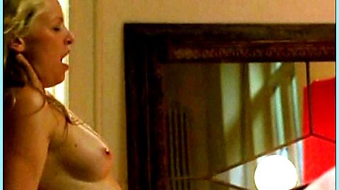 Pic: Simone Hanselmann in Alles außer Sex (2005)