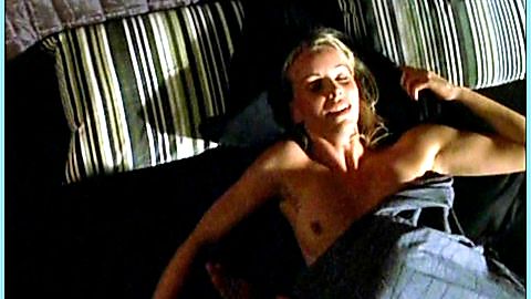 Pic: Simone Hanselmann in Alles außer Sex (2005)