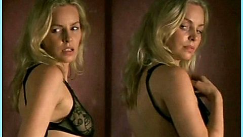 Pic: Simone Hanselmann in Alles außer Sex (2005)