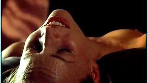 Pic: Simone Hanselmann in Alles außer Sex (2005)