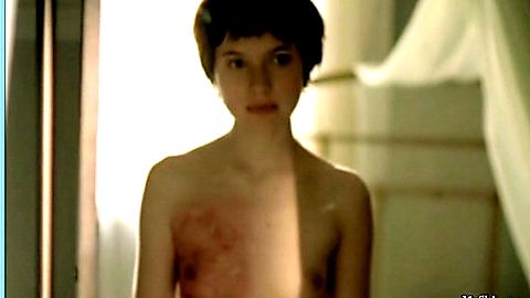 Pic: Anna Brüggemann in Stages (2005)