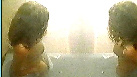 Pic: Luise Bähr in School's Out 2 - Die Insel der Angst (2001)