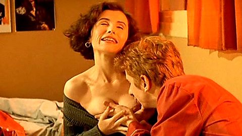 Pic: Ayanta Barilli in Los peores años de nuestra vida (1994)