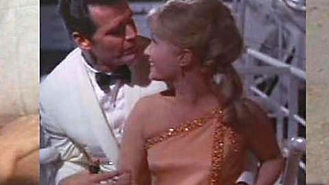 Pic: Debbie Reynolds in How Sweet It Is! (1968)