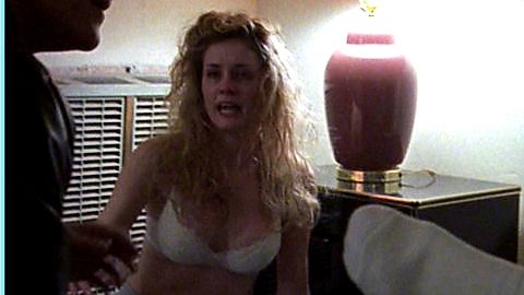Pic: Jamie Anne Allman in The Shield (2002)