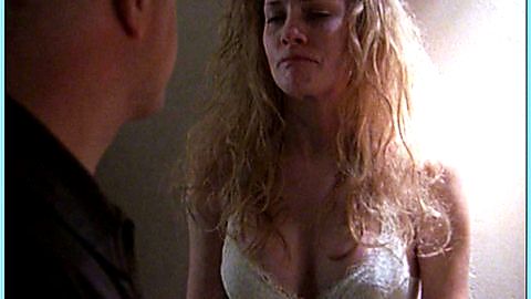 Pic: Jamie Anne Allman in The Shield (2002)