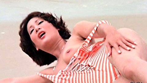 Pic: Chen Ping in The Girlie Bar (1976)