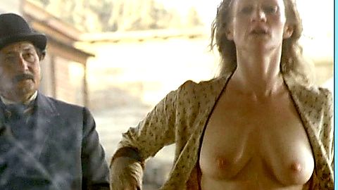 Pic: Paula Malcomson in Deadwood (2004)