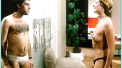 Pic: María Luisa San José in L' amante tutta da scoprire (1981)